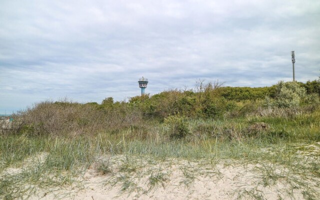 Beautiful Apartment in Börgerende With 1 Bedrooms and Wifi