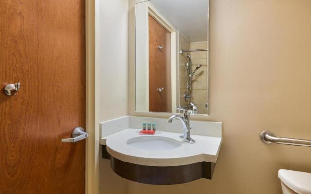 Candlewood Suites New York City-Times Square, an IHG Hotel