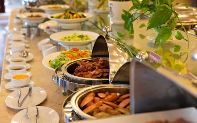 VietStar Resort & Spa