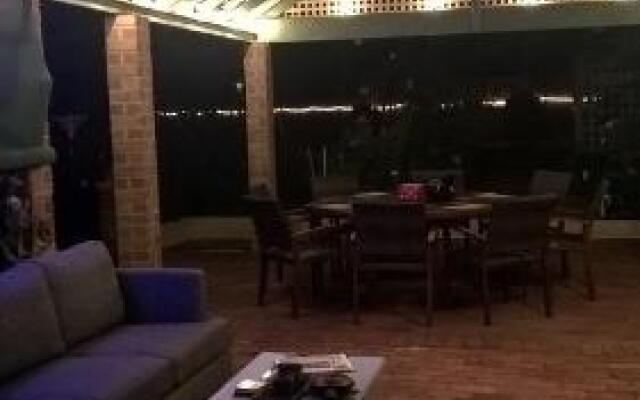 Swann Lodge B&B