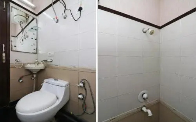 Bharat Guest House By OYO Rooms