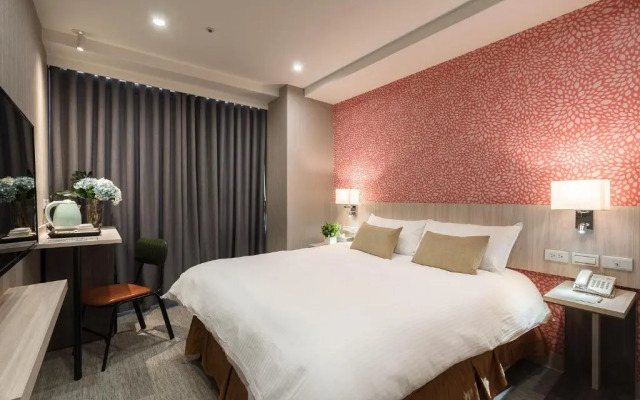 COMMA Boutique Hotel