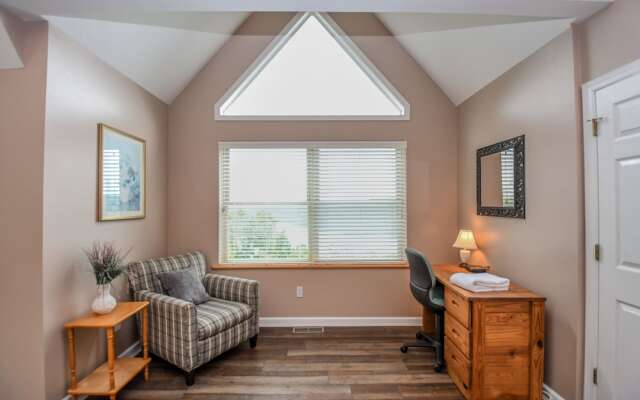 Scenic Overlook 6 Bedroom House