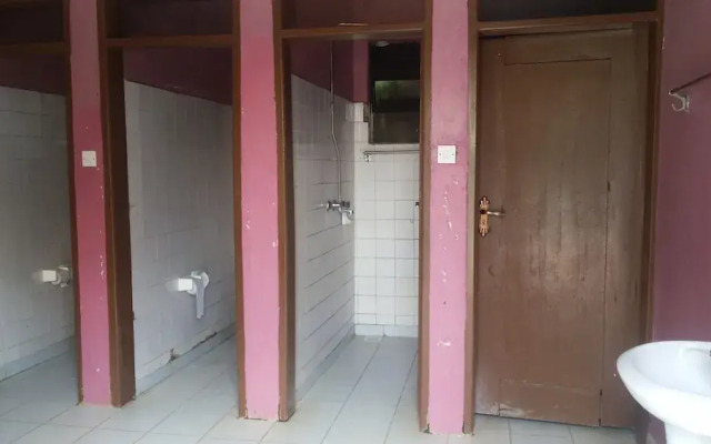 White Castle Hotel Arua