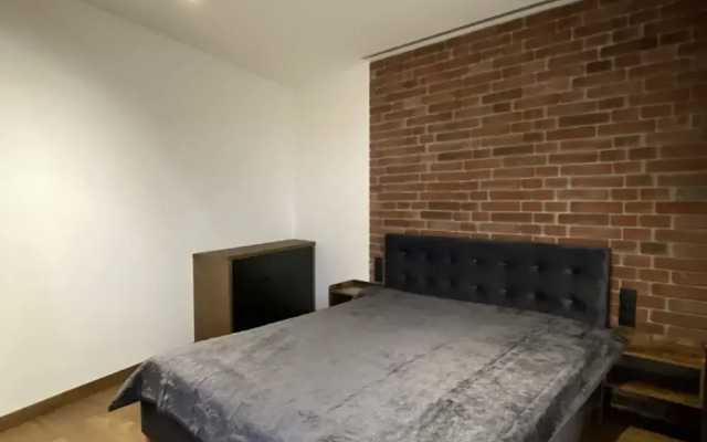 Main Square Apartments - LoftAffair