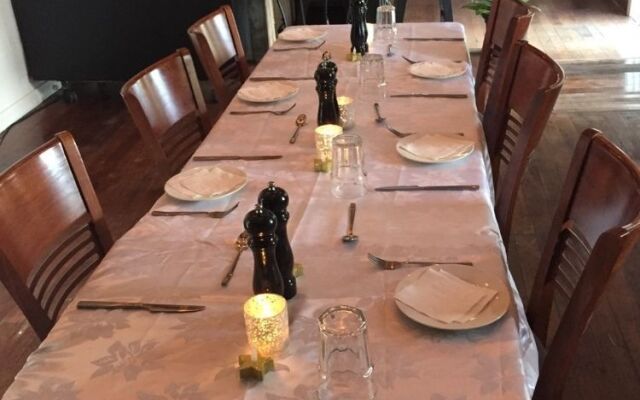 Bakehouse '38 Restaurant & Guesthouse