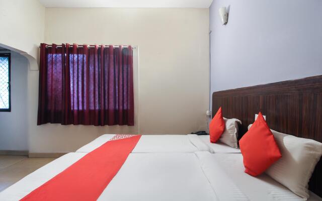 OYO 70733 Hotel Regal