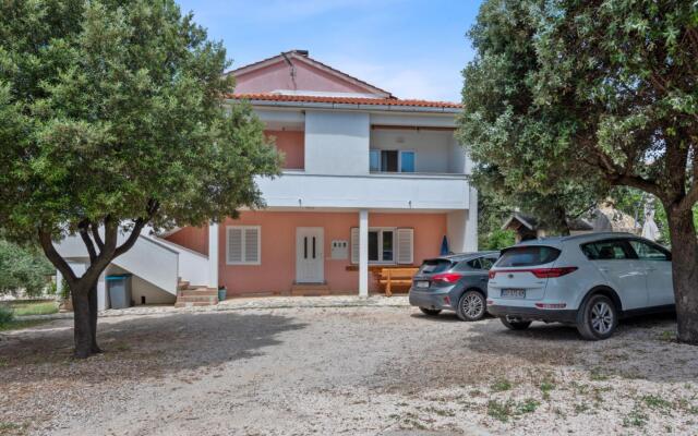 Uga2 - 70m From the Beach - A2-prizemlje