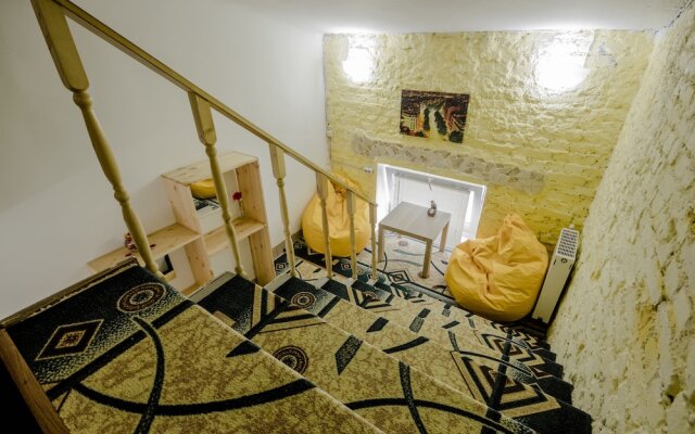 Studio apartment on 13 Liniya