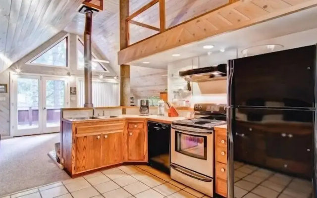 Scenic Wonders Yosemite Escape 3 Bedroom