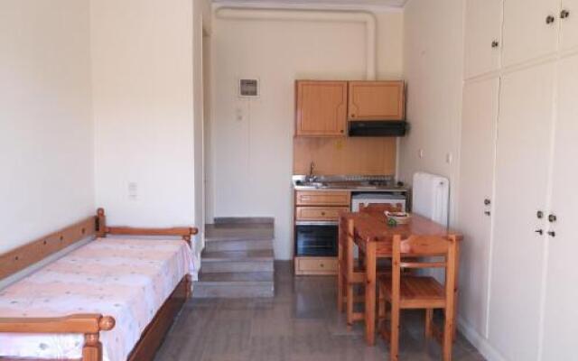 Mentis Apartments