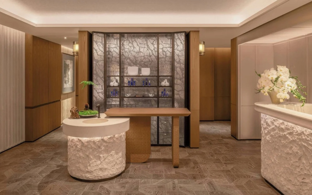 The Ritz-Carlton, Wuhan