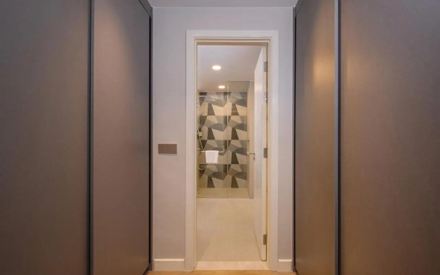 Citadines Roces Quezon City