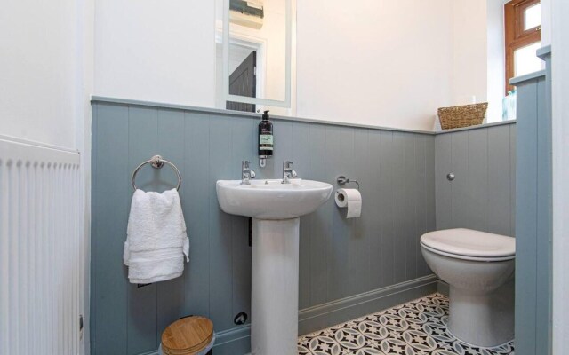 Beautiful 3-bed House in Merthyr Tydfil