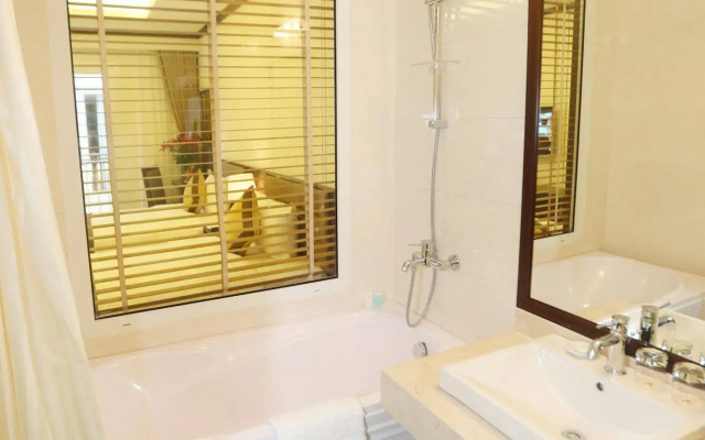 Lenid Hotel Tho Nhuom