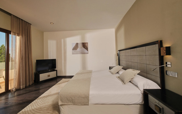 Hotel Spa Villa Nazules