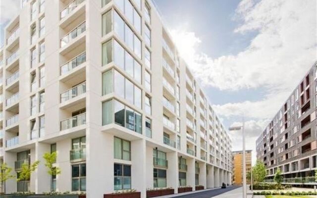 Lanterns Court by BridgeStreet