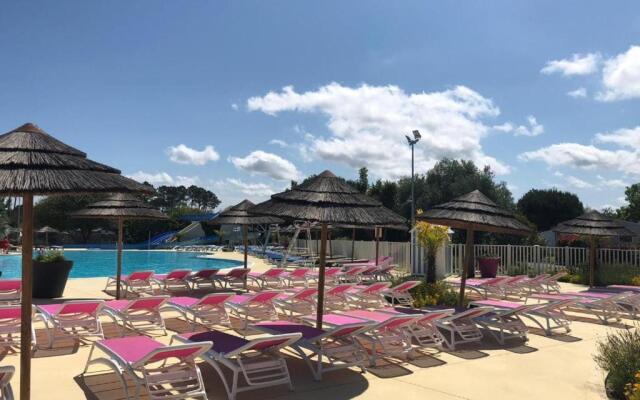 MOBIL HOME 43 dans Camping 4 Etoiles