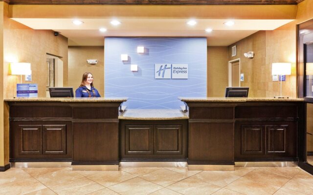 Holiday Inn Express Hotel & Suites Clovis by IHG