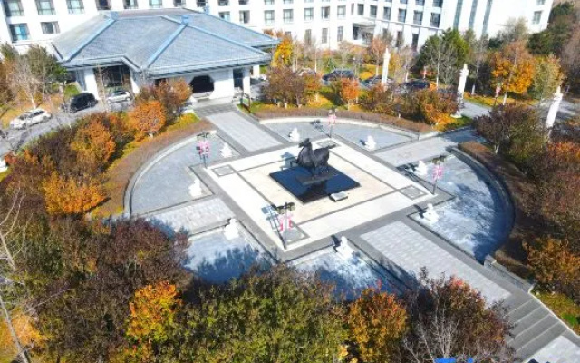 Holiday Inn Wuyuan Huazhong – Outside – Baoding
