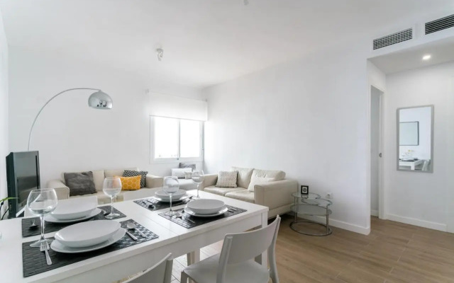 TRIANA 3 Bedrooms & 2 bath Parking Included