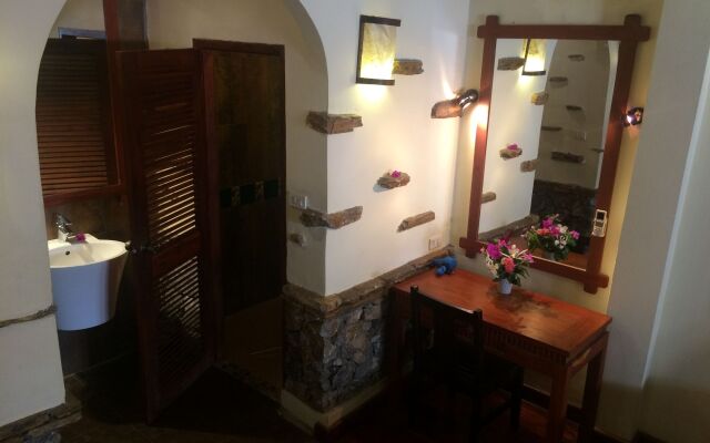 Chaluenxay Villa