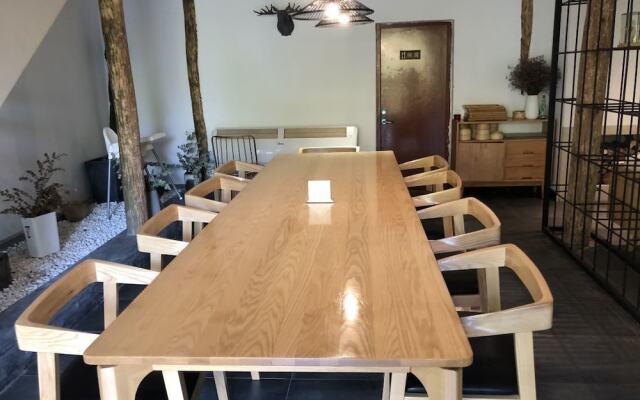 Qizhu Younan Mountain Boutique Guesthouse