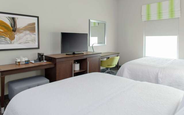 Hampton Inn & Suites Columbus Scioto Downs