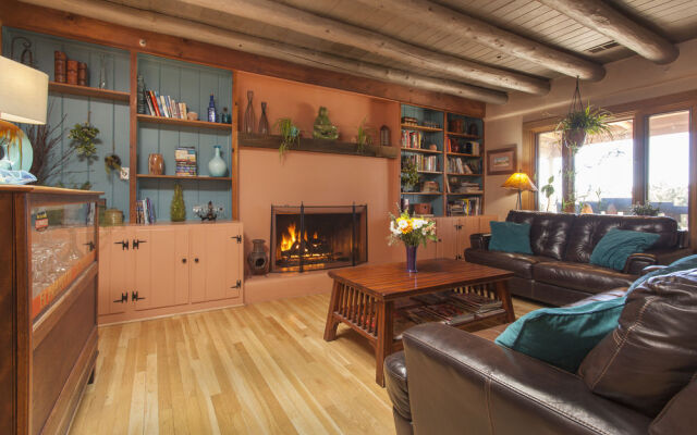 Bobcat Inn Bed and Breakfast