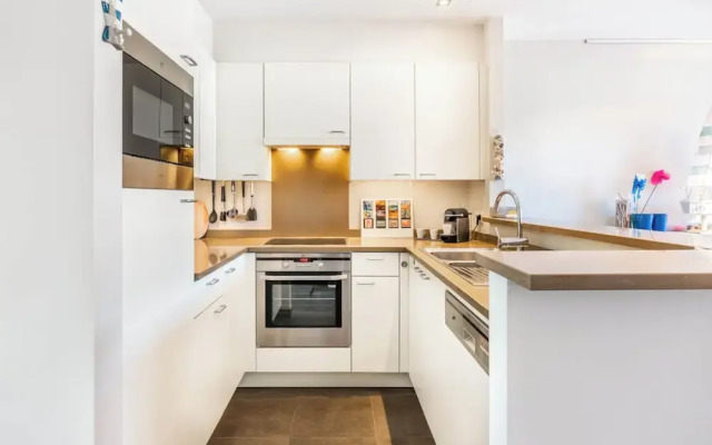 Apartment for 4 People With Parking