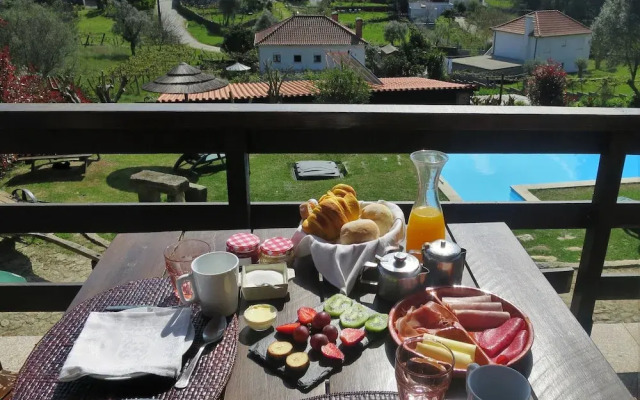 Toca dos Lobos - Ecological Cabin