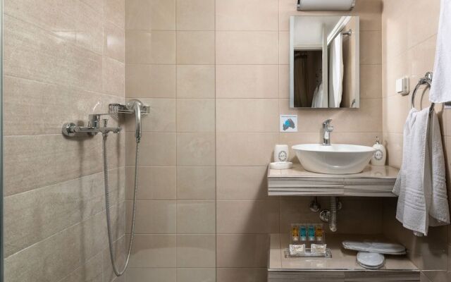 Marikas Deluxe Rooms