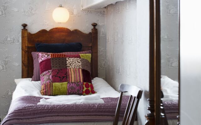 Strand Hostel & Hotel