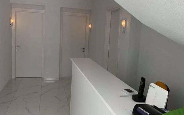 Alma Elegant rooms