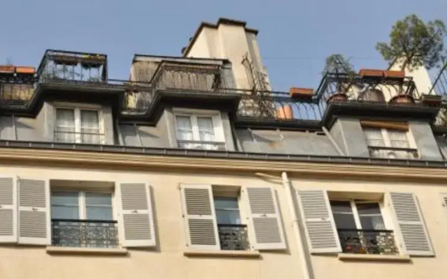 Studio rue de Montmartre