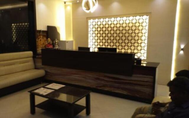 saravanaa residency