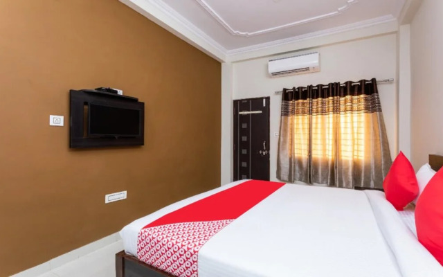 Rishabh Residency By OYO Rooms