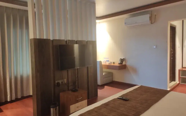 Hotel Obsidian Blue