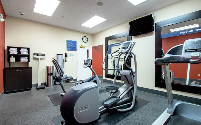 Hampton Inn Pine Grove