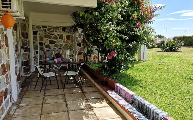 Sea&Sun Glyfada Apartment
