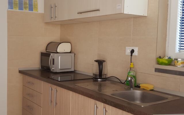 Studio apartment GIRO