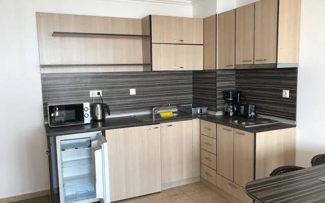 Lazur 5 Apartments