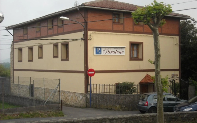 Hostal Paratene