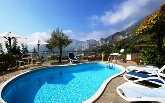Villa Leucosia