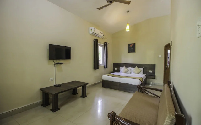 OYO 10958 Home Modern Studios Candolim