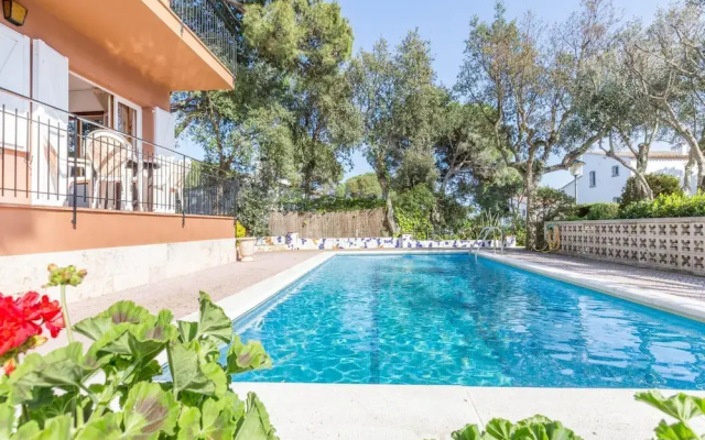 Studio in Spain Near Beach & Mountain Views