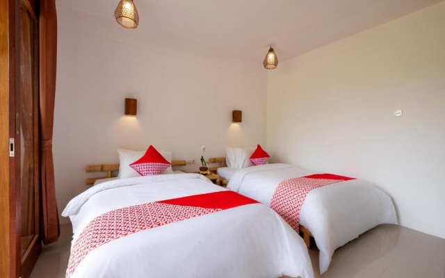 OYO 1493 Surya Villa – Guest Rooms – Selong Belanak
