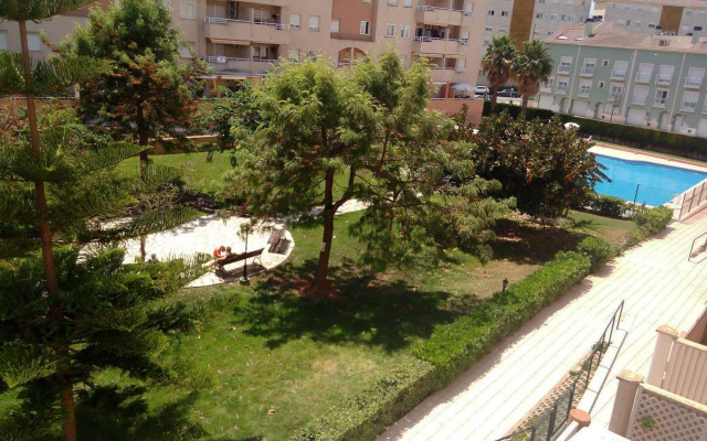 Apartamentos Gandía Universidad 3000