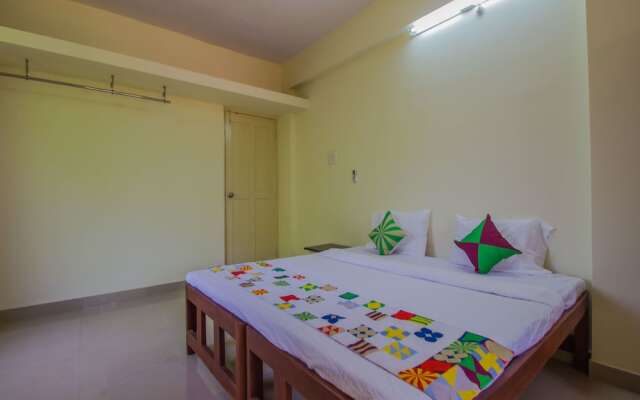 OYO 12928 Home Modern 2BHK Benaulim
