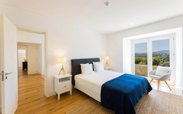 Linden Tree House A and B